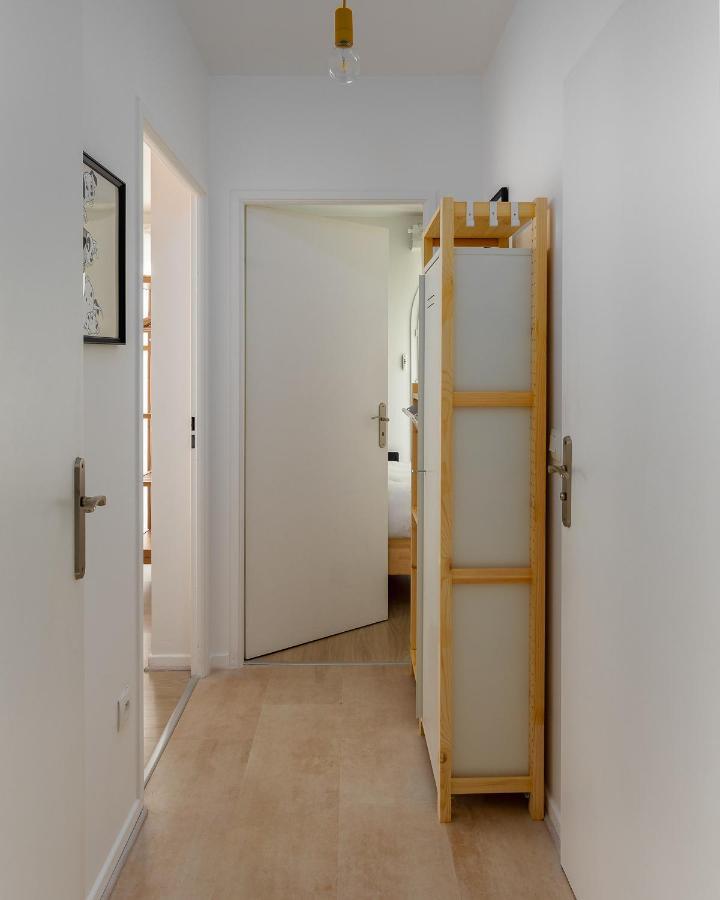 Apartment 2 Bedroomed Near Disneyland Paris With Garden Parking At Serris Esterno foto